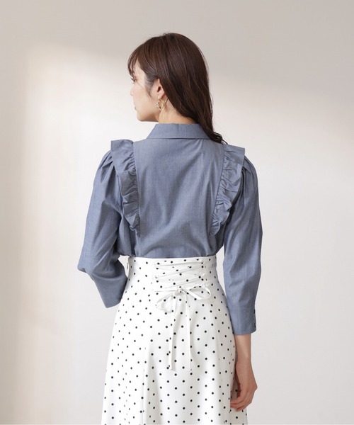 PROPORTION BODY DRESSING（プロポーションボディドレッシング）の「【美人百花4月号掲載商品】シャンブレーラッフルブラウス / 1212110306（シャツ/ブラウス・レディース・ホワイト/ネイビー・SMALL/MEDIUM）」の11枚目の写真