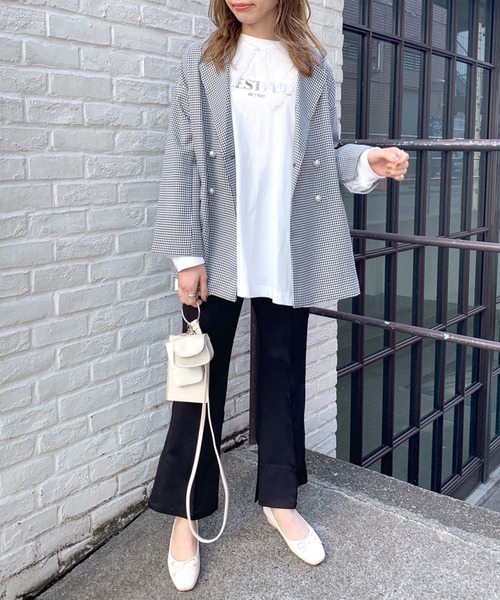 OLIVE des OLIVE（オリーブデオリーブ）の「【WEB限定】スラックスフレアパンツ（スラックス・レディース・ブラック/グレー/オフホワイト/ピンク・FREE）」の10枚目の写真