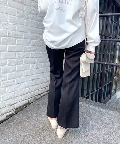 OLIVE des OLIVE（オリーブデオリーブ）の「【WEB限定】スラックスフレアパンツ（スラックス・レディース・ブラック/グレー/オフホワイト/ピンク・FREE）」の14枚目の写真