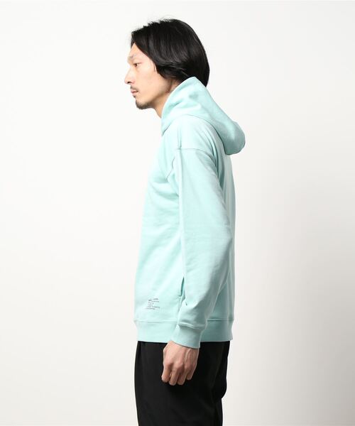 AZUL by moussy(アズールバイマウジー)の「PRIMAVERA BIG HOODIE/プリマヴェーラビッグフーディ(パーカー・メンズ・ブラック/ホワイト/グリーン系その他/ライトピンク・MEDIUM/LARGE)」の5枚目の写真