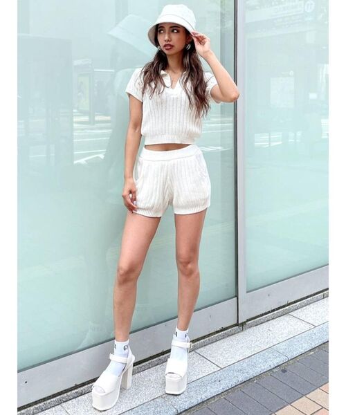 GYDA(ジェイダ)の「【セットアップ着用可】ブリーチニット ショートパンツ(その他パンツ・レディース・ベージュ/ネイビー/オフホワイト・FREE)」の11枚目の写真