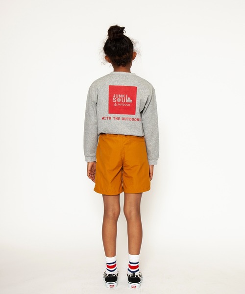 JUNKSOUL（ジャンクソウル）の「国内プリントJUNKSOUL OUTDOORボックスロゴロンＴ(M4)（Tシャツ/カットソー・キッズ・ホワイト/オレンジ/ベージュ/カーキ/ブラック/ライトブルー/杢グレー/ライトイエロー・120cm/130cm/140cm/150cm/160cm/110cm/100cm）」の15枚目の写真
