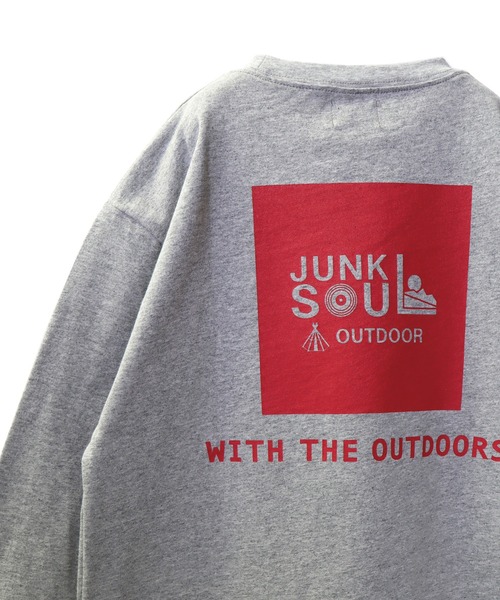 JUNKSOUL（ジャンクソウル）の「国内プリントJUNKSOUL OUTDOORボックスロゴロンＴ(M4)（Tシャツ/カットソー・キッズ・ホワイト/オレンジ/ベージュ/カーキ/ブラック/ライトブルー/杢グレー/ライトイエロー・120cm/130cm/140cm/150cm/160cm/110cm/100cm）」の21枚目の写真