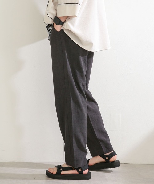 SENSE OF PLACE by URBAN RESEARCH(センスオブプレイスバイアーバンリサーチ)の「『セットアップ対応』リネンライクテーパードパンツ(スラックス・メンズ・チャコールグレー/ベージュ/グリーン/アイボリー・SMALL/MEDIUM/LARGE)」の21枚目の写真