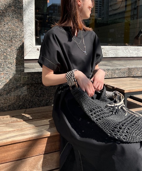 Chez toi(シェトワ)の「デザインベルト付配色ステッチワンピース(ワンピース・レディース・ブラック/カーキ/アイボリー・FREE)」の12枚目の写真