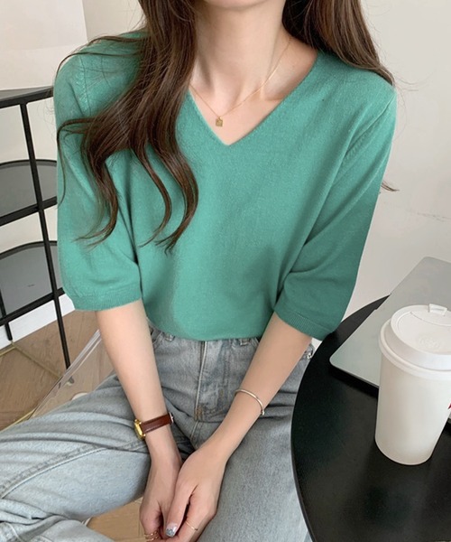 Felt-Maglietta（フェルトマリエッタ）の「Vネック半袖ニット（ニット/セーター・レディース・ホワイト/アイボリー/ダークグレー/グレー/ブラック/ブルー/ミント/モカ/ラベンダー/ピンク/グレイッシュベージュ/ライトピンク/グリーン/ネイビー/チャコールグレー/ターコイズブルー/ライトブルー・FREE/X-LARGE）」の10枚目の写真