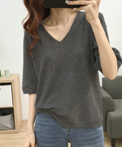 Felt-Maglietta（フェルトマリエッタ）の「Vネック半袖ニット（ニット/セーター・レディース・ホワイト/アイボリー/ダークグレー/グレー/ブラック/ブルー/ミント/モカ/ラベンダー/ピンク/グレイッシュベージュ/ライトピンク/グリーン/ネイビー/チャコールグレー/ターコイズブルー/ライトブルー・FREE/X-LARGE）」の18枚目の写真