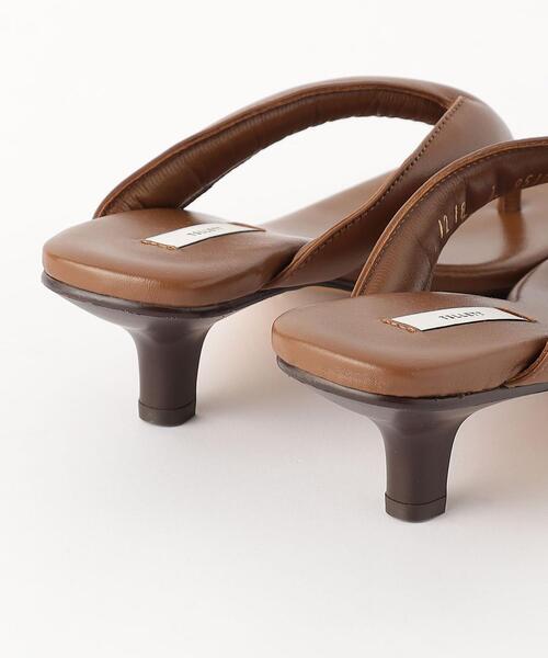 TILLETT(ティレット)の「<TILLETT>レザートング ヒールサンダル(サンダル・レディース・ダークブラウン/オフホワイト・6/8/7)」の7枚目の写真