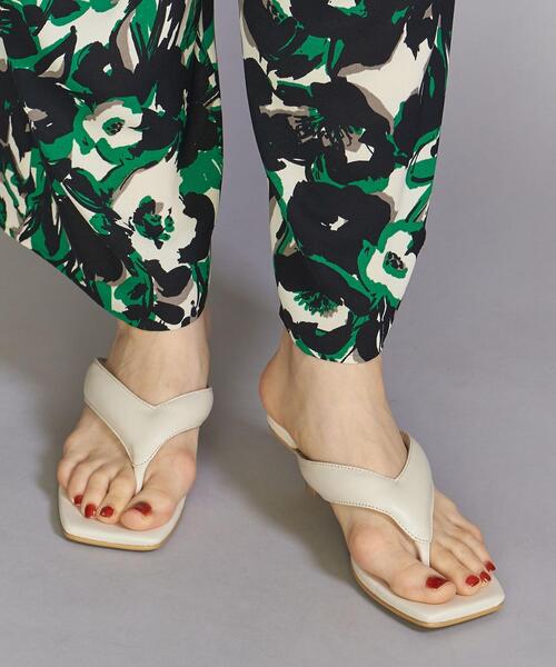 TILLETT(ティレット)の「<TILLETT>レザートング ヒールサンダル(サンダル・レディース・ダークブラウン/オフホワイト・6/8/7)」の11枚目の写真