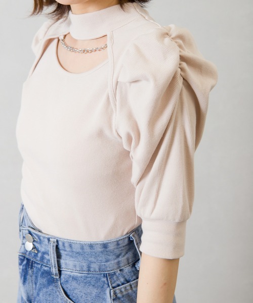 SpRay（スプレイ）の「チェーン付デコルテオープンカラー（Tシャツ/カットソー・レディース・ブラック/ブルー/グリーン/アイボリー・FREE）」の22枚目の写真