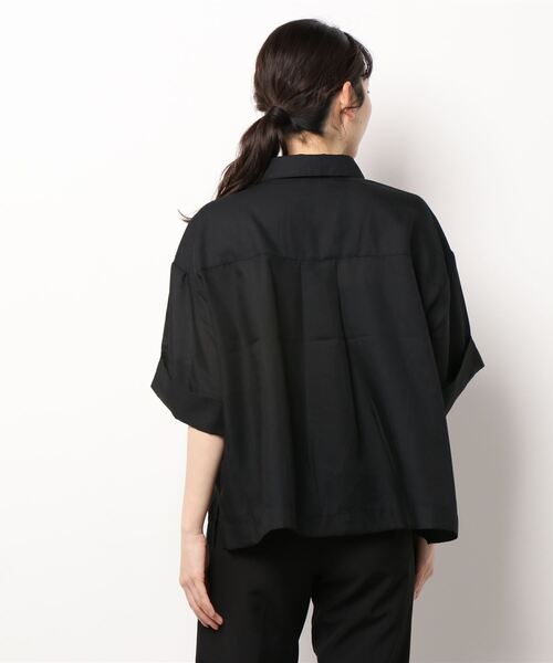 HONEYSUCKLE ROSE（ハニーサックルローズ）の「【HONEYSUCKLE ROSE】半袖ビッグシャツ（シャツ/ブラウス・レディース・ブラック/ブラウン・M/L）」の3枚目の写真