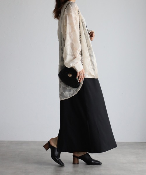 sakishimatokyo（サキシマトーキョー）の「＜選べる柄素材＞フラワー＆レースシャツ/ブラウス/羽織（シャツ/ブラウス・レディース・ブラック/アイボリー/スモークピンク/ネイビー/グリーン系その他/ホワイト系その他/ブラック系その他・M/FREE/フリー/S）」の19枚目の写真