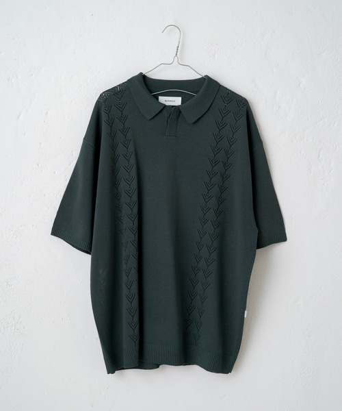 WHIMSIC（ウィムジック）の「【WHIMSIC】レトロパターンニットポロシャツ2（ポロシャツ・レディース・ベージュ/パープル/グリーン・FREE）」の2枚目の写真