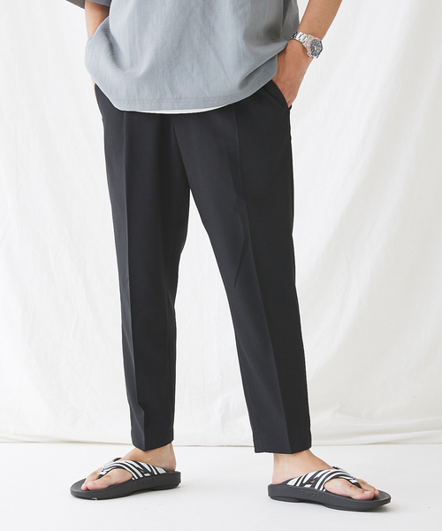 JOURNAL STANDARD(ジャーナルスタンダード)の「トロワッシャー アンクル ブッチャー1プリーツ パンツ(スラックス・メンズ・チャコールグレー/ブラック/ベージュ/ベージュ系その他・SMALL/MEDIUM/LARGE)」の2枚目の写真