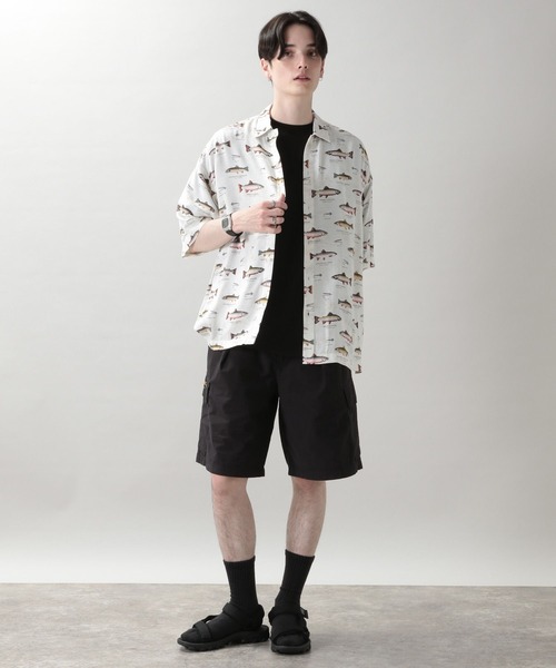 RAGEBLUE(レイジブルー)の「フィッシングプリント/レーヨン柄シャツ(シャツ/ブラウス・メンズ・ホワイト/ネイビー・MEDIUM/LARGE)」の8枚目の写真