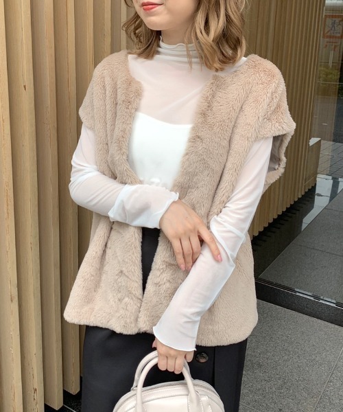 OLIVE des OLIVE（オリーブデオリーブ）の「【WEB限定】ファーベスト（ベスト・レディース・ベージュ/オフホワイト/ブラウン・FREE）」の16枚目の写真