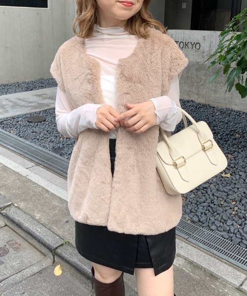 OLIVE des OLIVE（オリーブデオリーブ）の「【WEB限定】ファーベスト（ベスト・レディース・ベージュ/オフホワイト/ブラウン・FREE）」の20枚目の写真