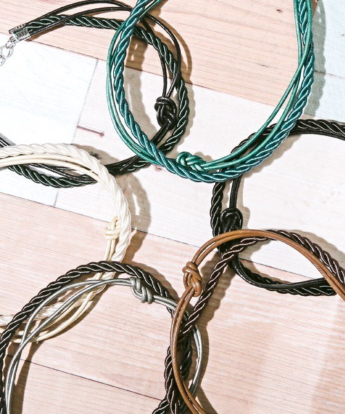 LUXSTYLE（ラグスタイル）の「ロープアンクレット（アンクレット・メンズ・ホワイト/ブラック/ブラウン/グレー/ブルー/グリーン・FREE）」の20枚目の写真