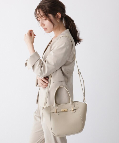 index（インデックス）の「◆ベルトデザインミドルトート【2WAY】（トートバッグ・レディース・ブラック/ライトベージュ・00）」の15枚目の写真