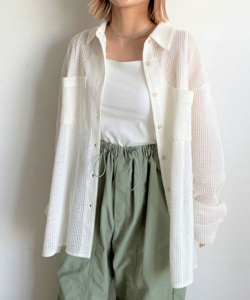 LOWRYS FARM(ローリーズファーム)の「メッシュユルシャツ 123090(シャツ/ブラウス・レディース・ホワイト/ブラック/ブラウン・FREE)」の1枚目の写真