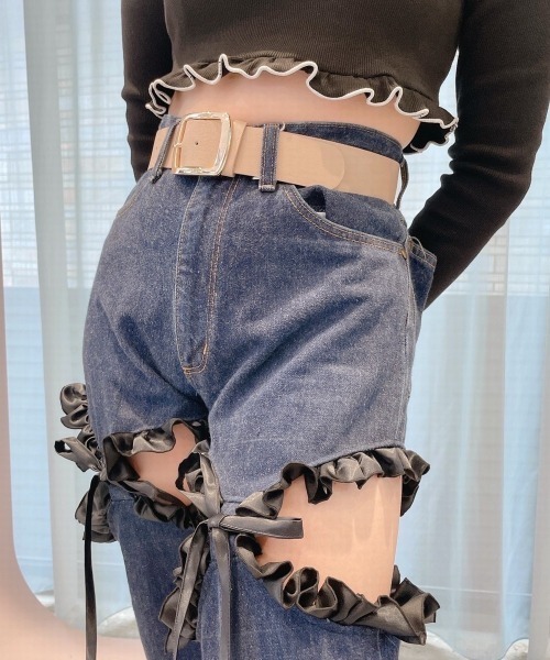 lilLilly(リルリリー)の「レザーベルト(ベルト・レディース・ホワイト/ベージュ/ブラック・FREE)」の4枚目の写真