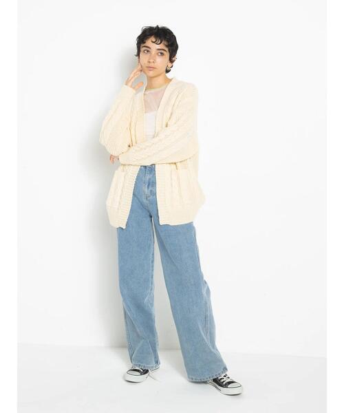 koe（コエ）の「ケーブルVネックカーディガン（カーディガン/ボレロ・レディース・レッド/アイボリー/チャコールグレー/ダークブルー・FREE）」の13枚目の写真