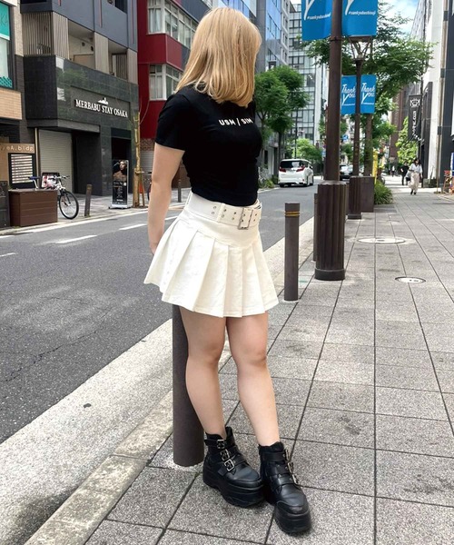 SPIGA（スピーガ）の「二つ穴ベルト付プリーツミニスカート（スカート・レディース・ブラック/ベージュ/ブラウン/ホワイト・SMALL/MEDIUM）」の11枚目の写真