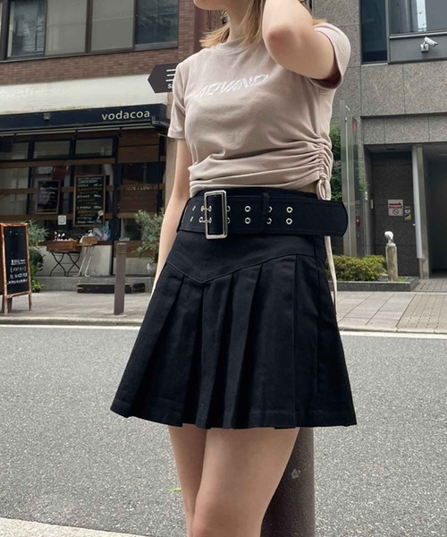 SPIGA（スピーガ）の「二つ穴ベルト付プリーツミニスカート