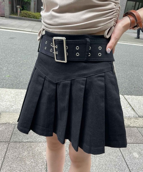 SPIGA（スピーガ）の「二つ穴ベルト付プリーツミニスカート（スカート・レディース・ブラック/ベージュ/ブラウン/ホワイト・SMALL/MEDIUM）」の19枚目の写真