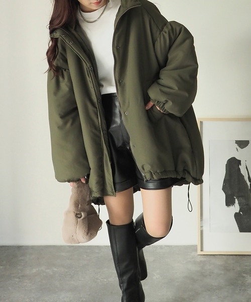 Riberry（リベリー）の「バッグギャザーモンスターパーカー（ダウンジャケット/コート・レディース・カーキ/ブラック・MEDIUM）」の14枚目の写真