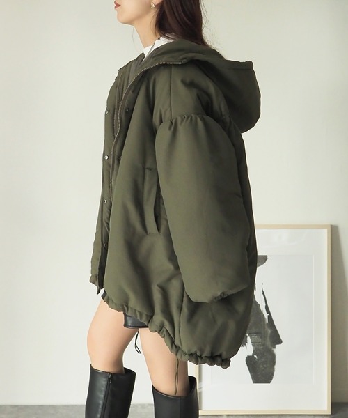 Riberry（リベリー）の「バッグギャザーモンスターパーカー（ダウンジャケット/コート・レディース・カーキ/ブラック・MEDIUM）」の16枚目の写真