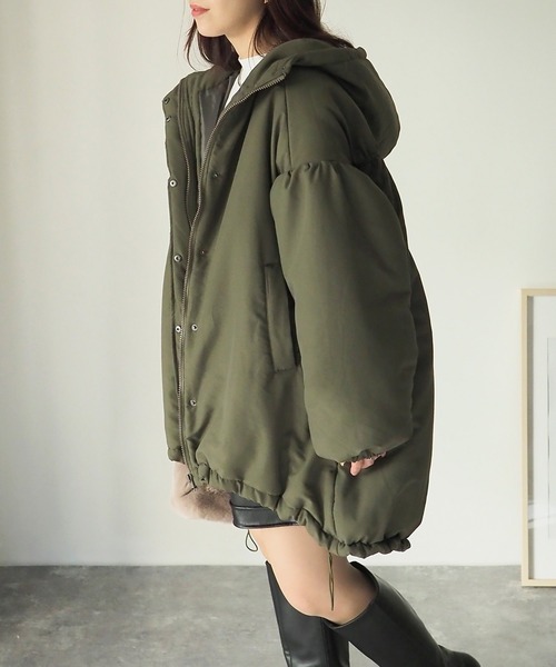 Riberry（リベリー）の「バッグギャザーモンスターパーカー（ダウンジャケット/コート・レディース・カーキ/ブラック・MEDIUM）」の15枚目の写真