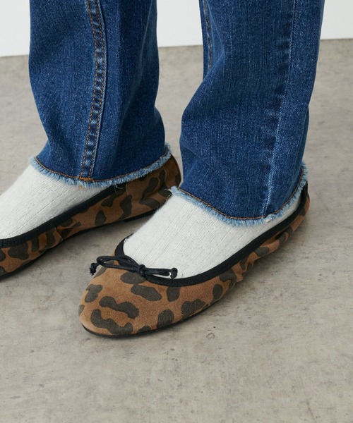 PUAL CE CIN（ピュアルセシン）の「ストレッチデニムスキニーパンツ（デニムパンツ・レディース・ブラック/ブルー・FREE）」の20枚目の写真