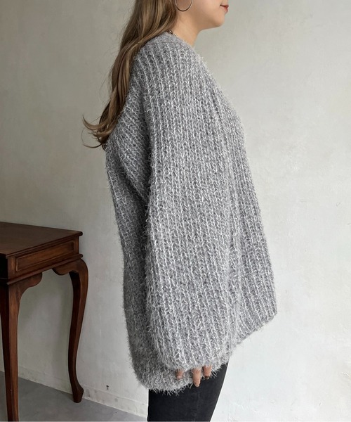 prose verse（プロズヴェール）の「Vネックフェザーニット（ニット/セーター・レディース・レッド/サックスブルー/ベージュ/グレー・MEDIUM）」の5枚目の写真