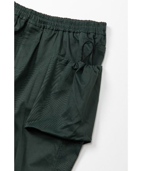 rehacer(レアセル)の「rehacer : Joint Easy Cargo Pants / ジョイント イージー カーゴパンツ(カーゴパンツ・メンズ・ブラック/アイボリー/グリーン/カーキ・SMALL/MEDIUM/LARGE)」の16枚目の写真