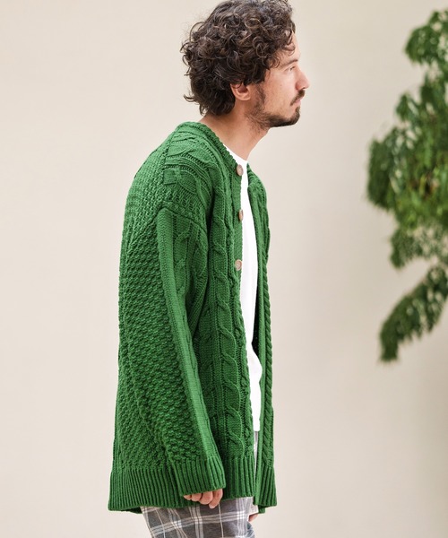 CAMBIO（カンビオ）の「mcg3158-Cable Knit Crew Neck Cardigan カーディガン（カーディガン/ボレロ・メンズ・アイボリー/グリーン/ブラック/ブルー・M/L）」の15枚目の写真