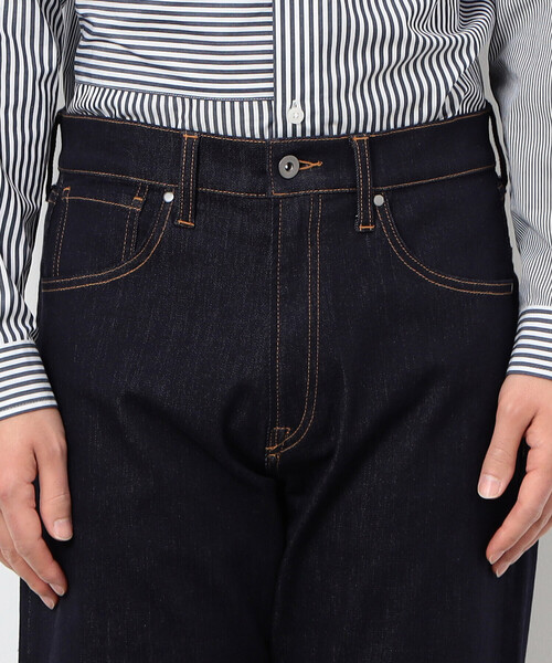 COMME CA ISM（コムサイズム）の「サステナブル ストレッチ デニムストレート パンツ（デニムパンツ・メンズ・ネイビー/ホワイト・SMALL/MEDIUM/LARGE）」の9枚目の写真