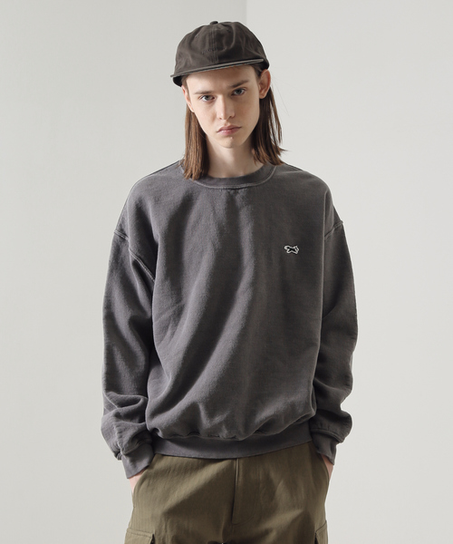 PENNEYS(ぺニーズ)の「【PENNEY'S】ペニーズ キツネ/ペニーズ フォックス/THE FOX 別注ピグメントスウェットクルー(スウェット・メンズ・ベージュ/サックスブルー/スミクロ/ネイビー・M/L)」の2枚目の写真