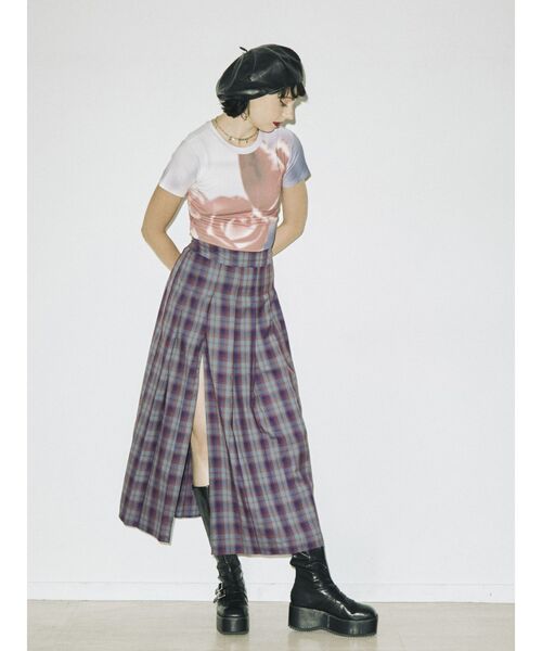 jouetie（ジュエティ）の「ネガフィットTシャツ（Tシャツ/カットソー・レディース・パープル/ピンク/ブラック・MEDIUM）」の6枚目の写真