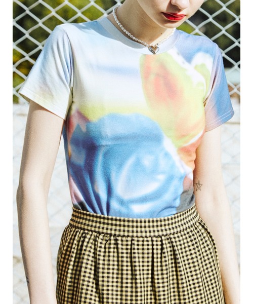 jouetie（ジュエティ）の「ネガフィットTシャツ（Tシャツ/カットソー・レディース・パープル/ピンク/ブラック・MEDIUM）」の2枚目の写真