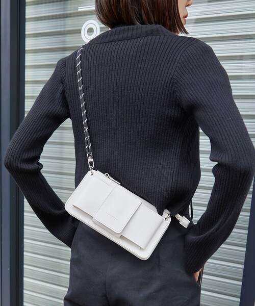 ROVERETO（ロベレート）の「▽ROVERETO/ロベレート ROVERETO×PUBLUX別注ショルダーミニバッグ（ショルダーバッグ・レディース・サックスブルー/ブラック/アイボリー・ONE SIZE）」の5枚目の写真