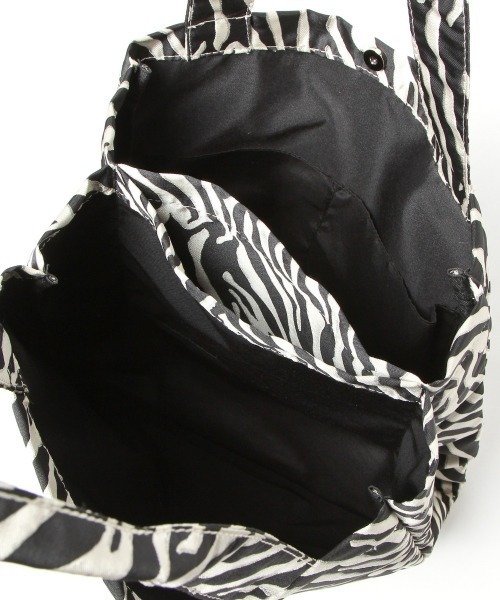LOWRYS FARM（ローリーズファーム）の「３ＲＯＯＭトートバッグ２　185660（トートバッグ・レディース・アイボリー/ゼブラ・FREE）」の13枚目の写真