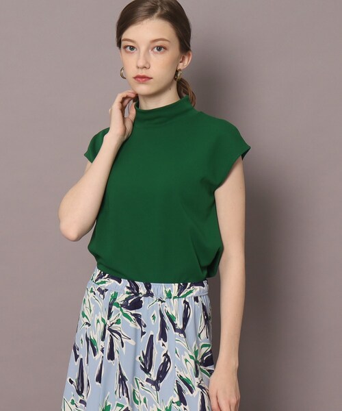 DRESSTERIOR(ドレステリア)の「◆ハイツイストジャージーハイネック(Tシャツ/カットソー・レディース・ブラック/ホワイト/グリーン・34/38/36)」の1枚目の写真