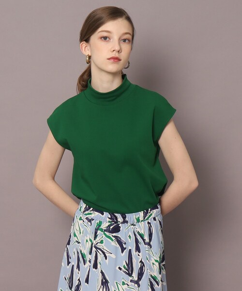 DRESSTERIOR(ドレステリア)の「◆ハイツイストジャージーハイネック(Tシャツ/カットソー・レディース・ブラック/ホワイト/グリーン・34/38/36)」の8枚目の写真