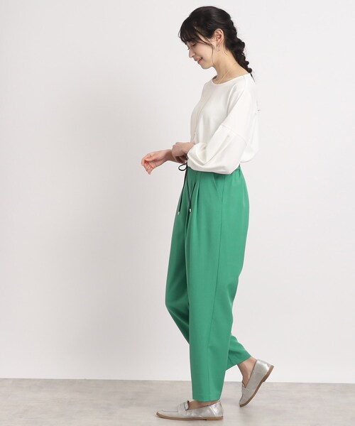 DRESKIP（ドレスキップ）の「◆【ゆるっと楽してキレイ見え】ゆるタックテーパードパンツ（その他パンツ・レディース・グリーン/オフホワイト/グレー系その他・02/03/04）」の22枚目の写真