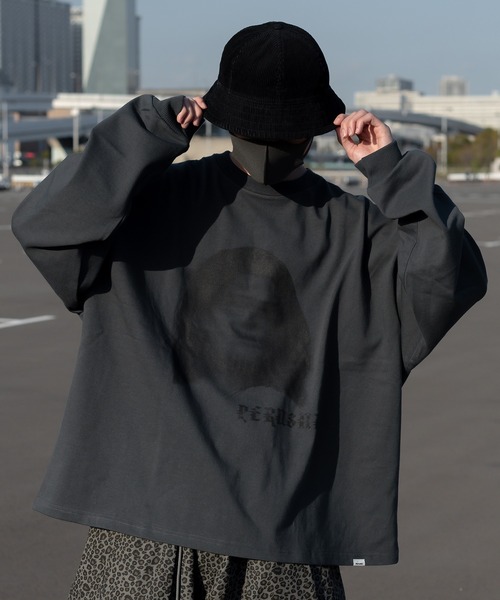 Perushu(ペルーシュ)の「ユーズドライクアソートロンT(Tシャツ/カットソー・メンズ・オフホワイト/杢グレー/ダークグレー/アッシュブラウン/ブラック/ライトイエロー・LARGE/MEDIUM)」の4枚目の写真