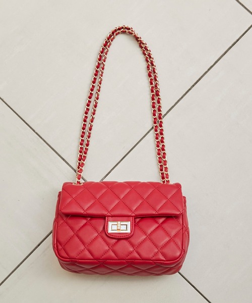 ANGIE（アンジー）の「キルティングチェーンバッグ（ショルダーバッグ・レディース・ブラック/ベージュ/ホワイト/シルバー/ダークベージュ/レッド/ブラウン・FREE）」の19枚目の写真