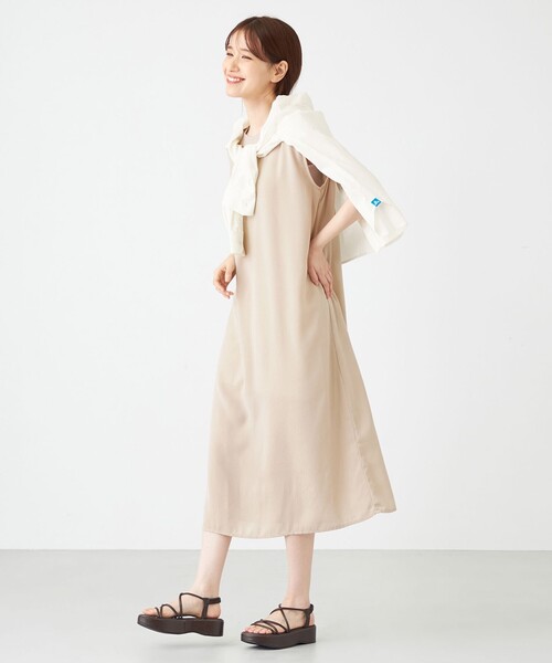 SHARE PARK（シェアパーク）の「ノースリーブ楊柳ワンピース（ドレス・レディース・ブラック系/黄土色系・MEDIUM）」の8枚目の写真