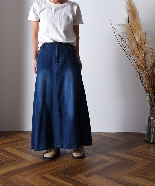 folka（フォルカ）の「1-テンセル混デニム マキシ フレアスカート【folka】（デニムスカート・レディース・ワンウォッシュ/ダークインディゴブルー・FREE）」の8枚目の写真