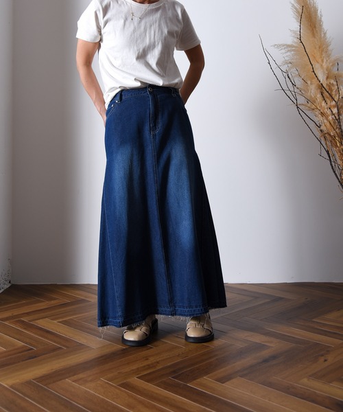 folka（フォルカ）の「1-テンセル混デニム マキシ フレアスカート【folka】（デニムスカート・レディース・ワンウォッシュ/ダークインディゴブルー・FREE）」の9枚目の写真